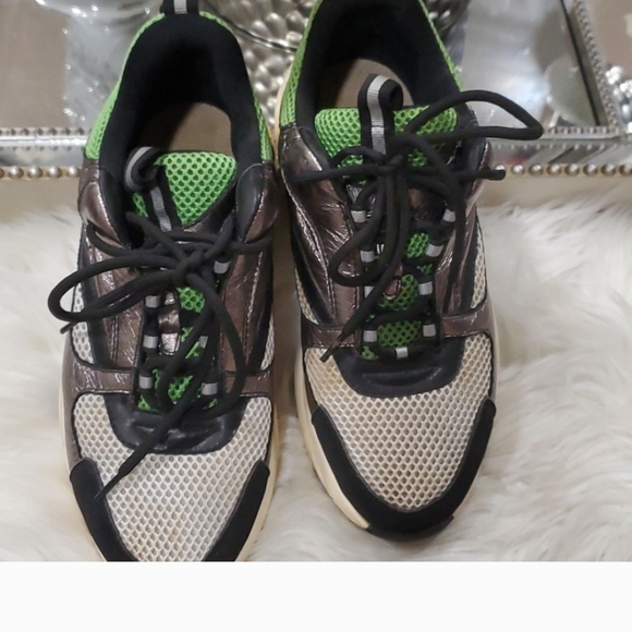 Dior hommie sneakers size 38 - Picture 9 of 11